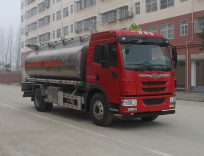 國五解放鋁合金運油車