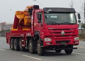 國五重汽前四后十汽車起重機